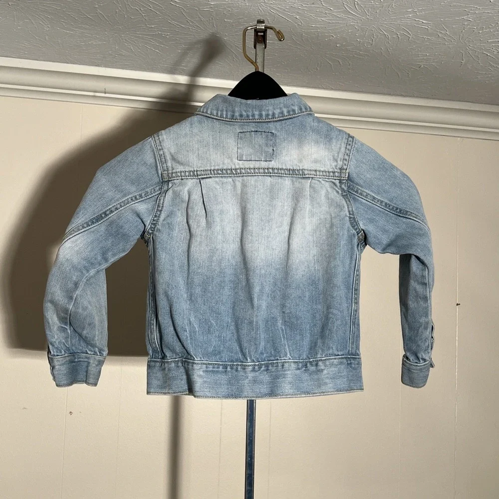 OSH KOSH Girl's Light Wash Denim Button Up‎ Jacket Size 5